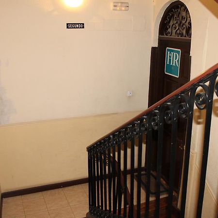 Hostal Xucar Madrid Luaran gambar
